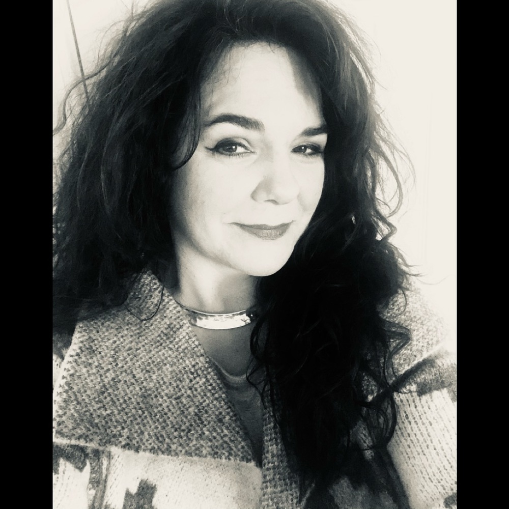 Meet your Posher, Holly